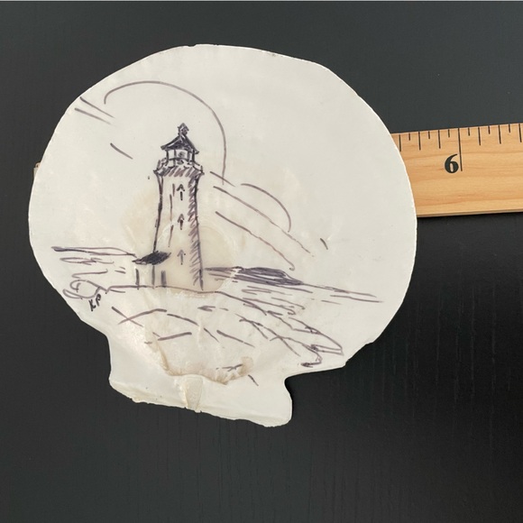 Hand-painted Seashell Lighthouse and Ocean Design 5.5” - Picture 3 of 3
